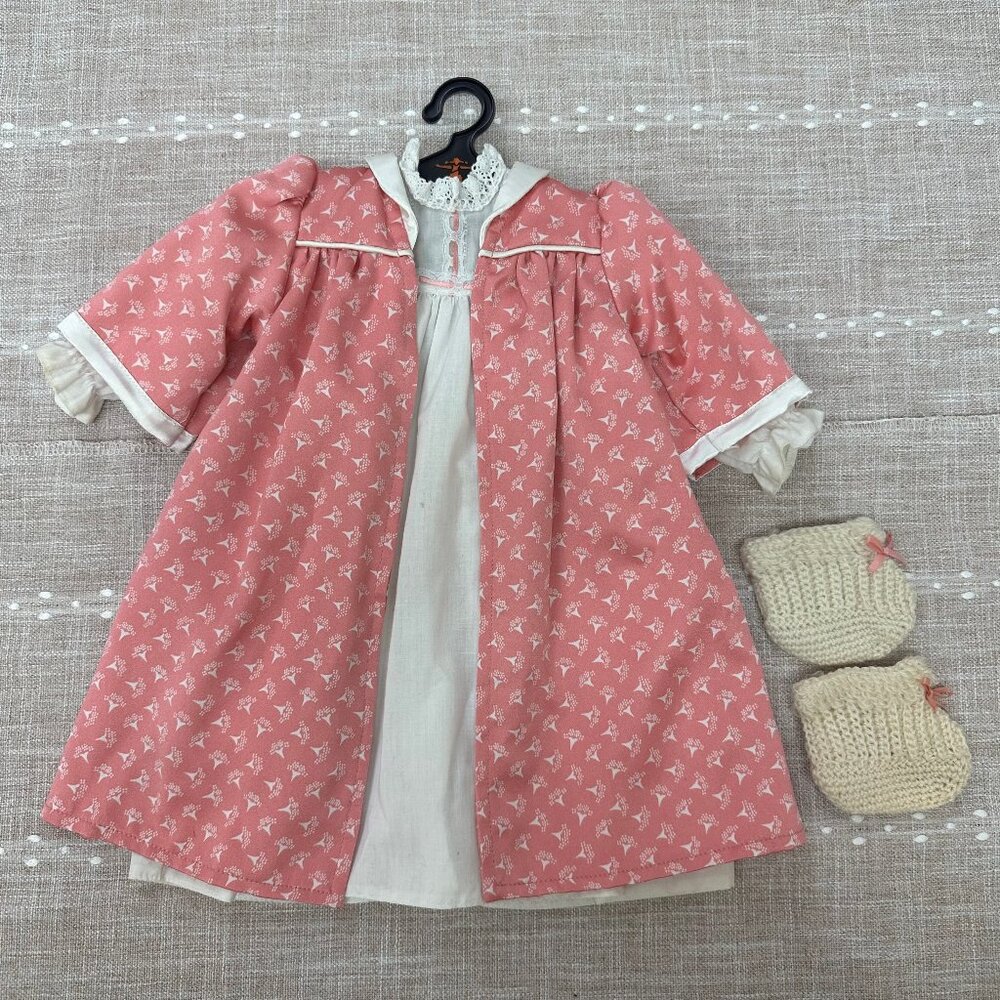 Pleasant Company American 1987 Samantha Kimono and Slippers Sweet Dreams